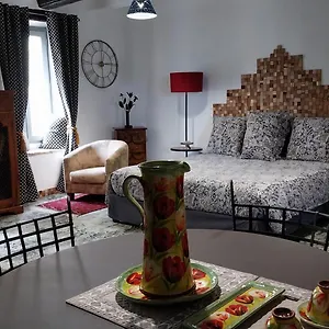Bed and breakfast D'ici Et D'ailleurs, Cordes-sur-Ciel