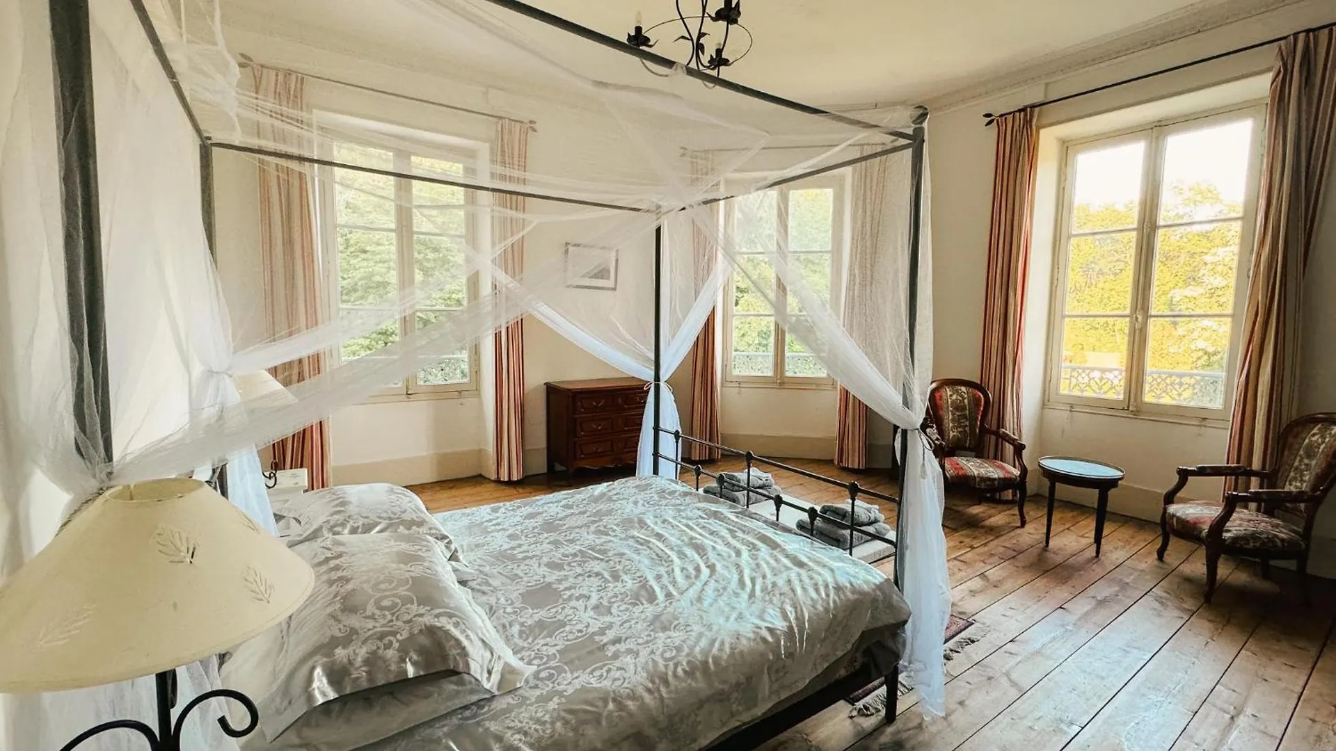 Bed & Breakfast Queen'S Escape Martel